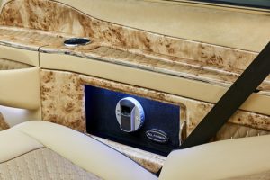 Mercedes V-class